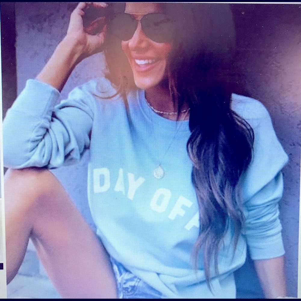 Vici-Day Off Sweatshirt